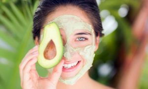 avokado maskesi nasıl yapılır, avokado maskesinin cilde faydaları